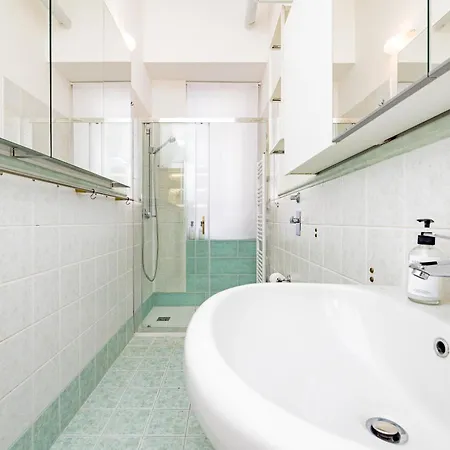Minimal Apartment Near Bocconi University Apartment Milan